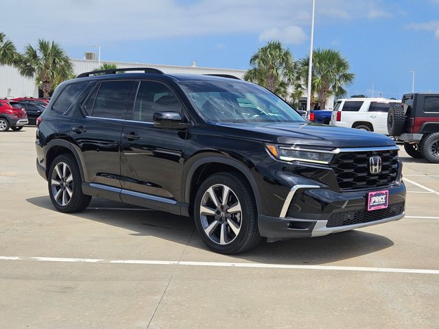 Used 2023 Honda Pilot Elite image 4