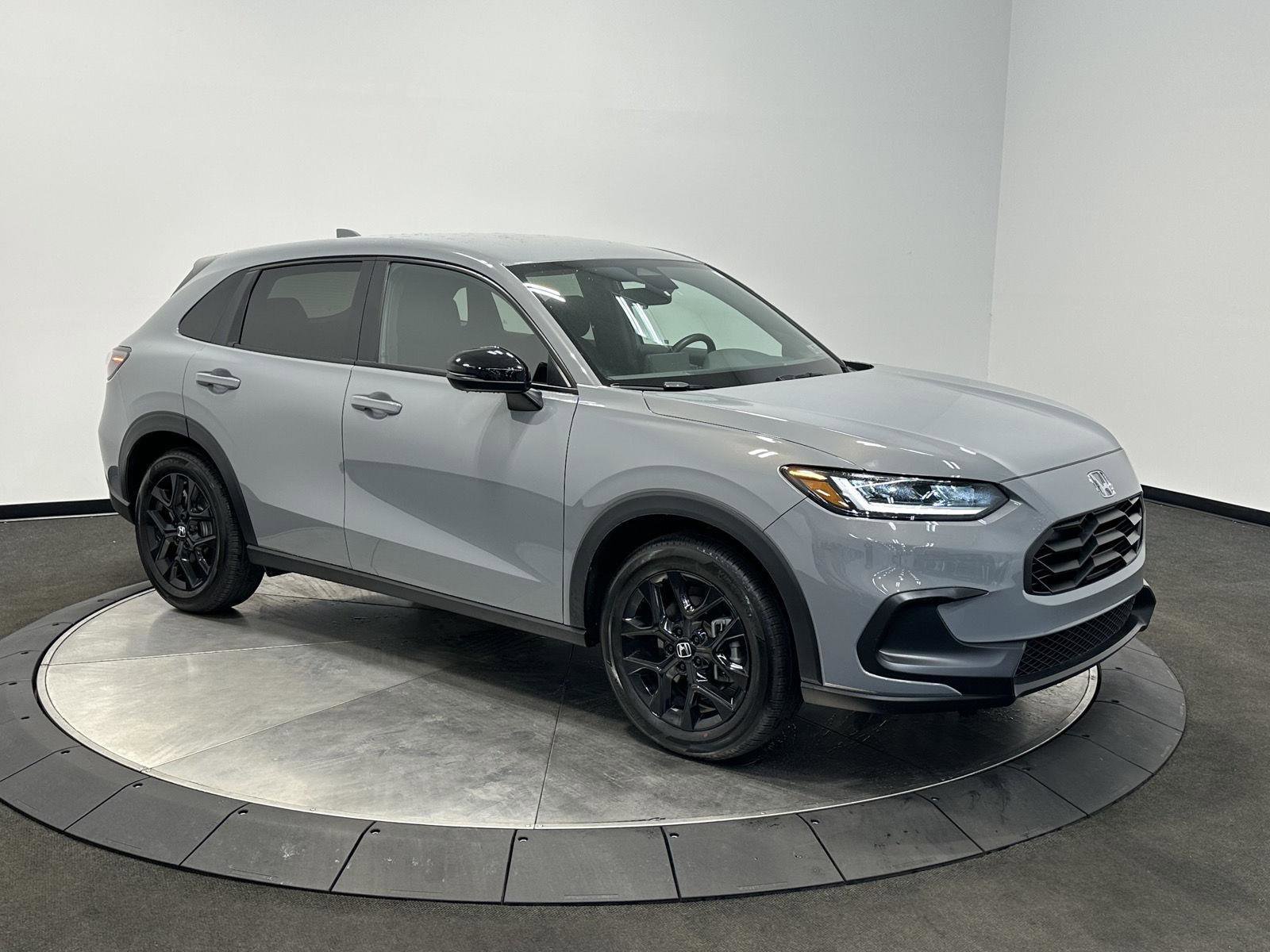 Certified 2025 Honda HR-V Sport image 2