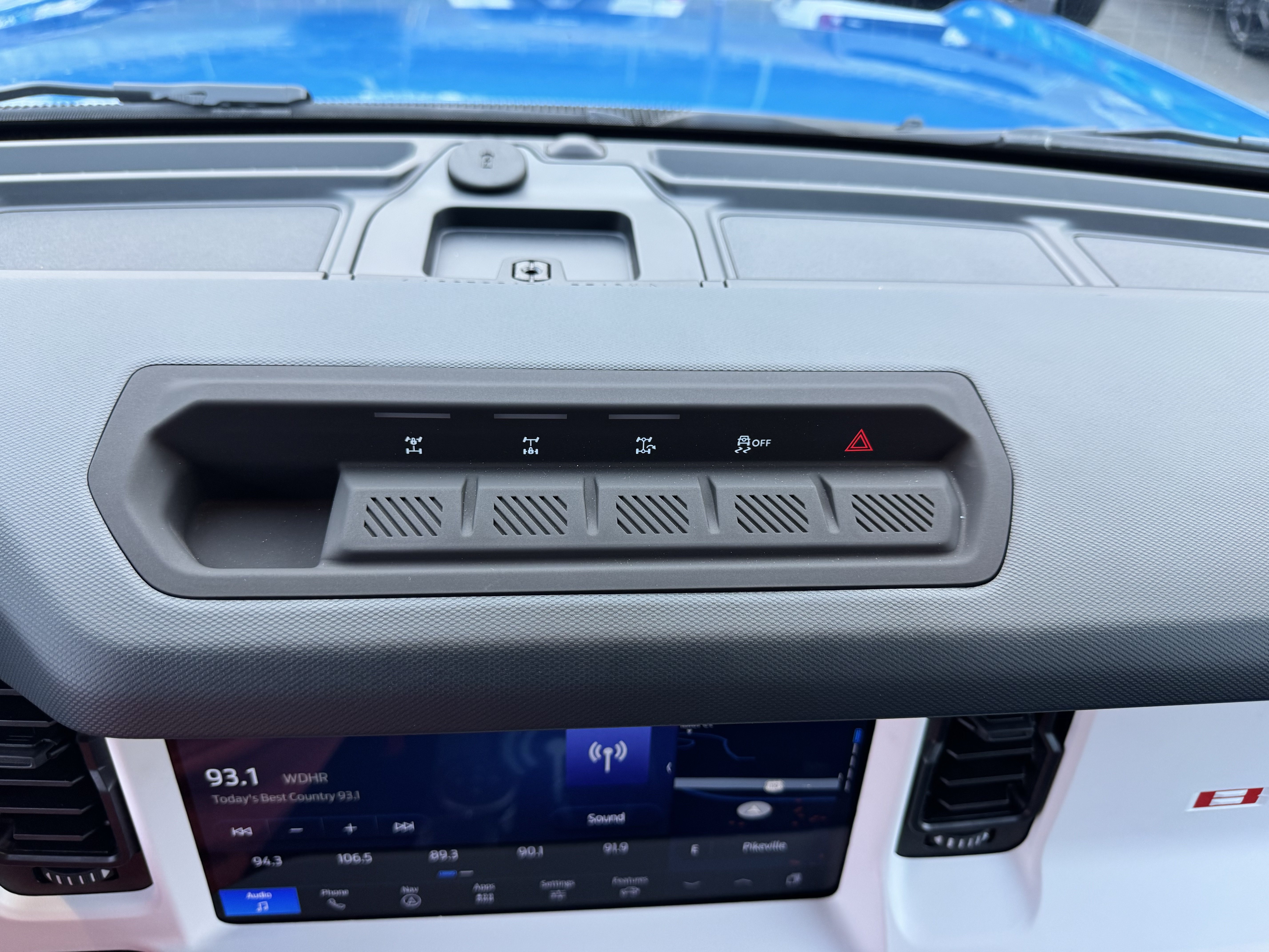 Used 2026 Ford Bronco Heritage Edition AWD/4WD image 17