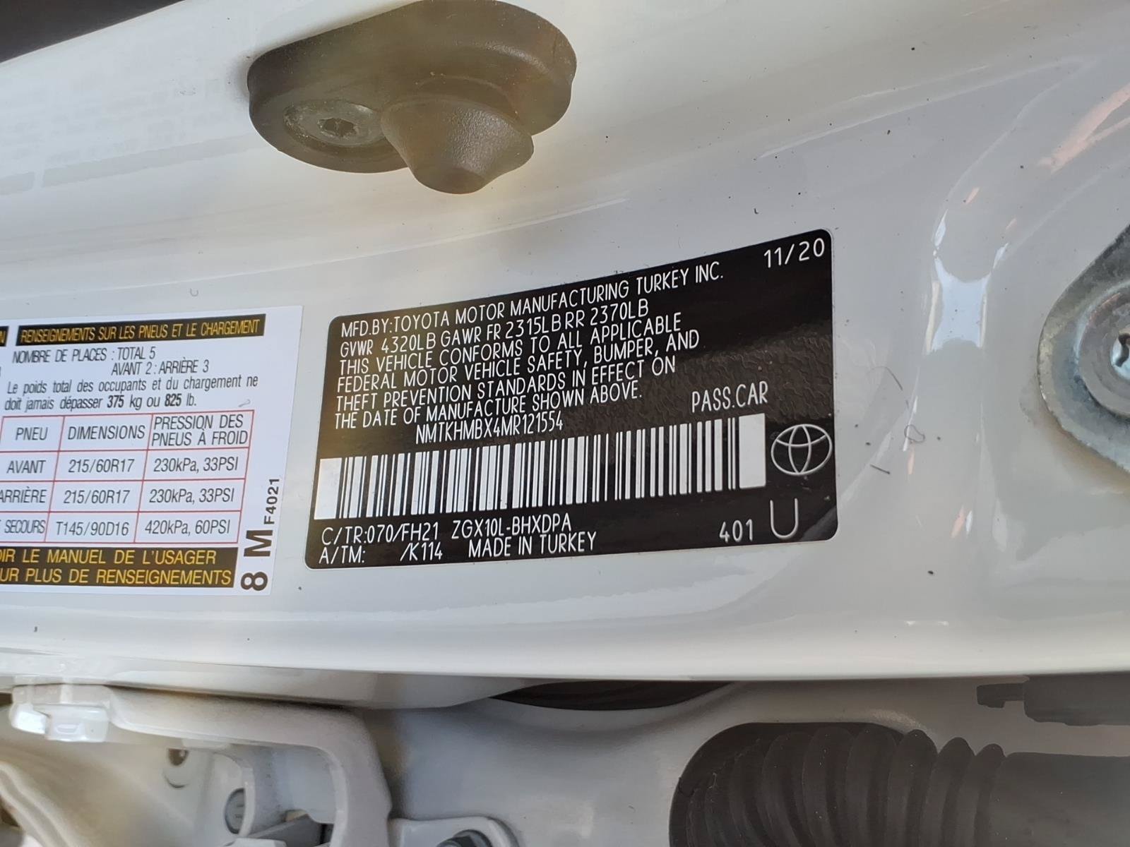 Used 2021 Toyota C-HR LE FWD image 26
