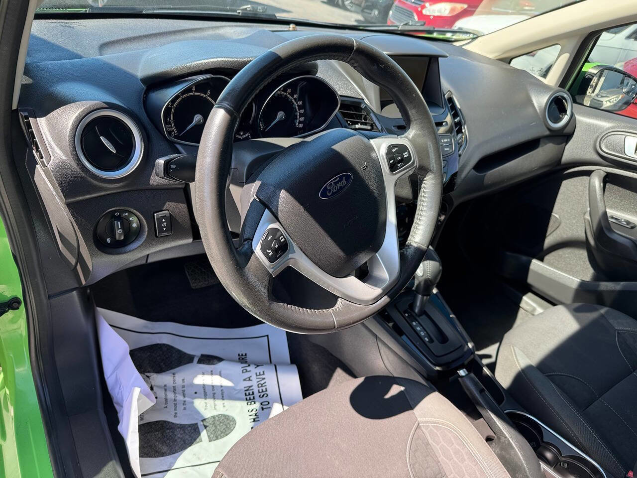 Used 2014 Ford Fiesta SE w/ Equipment Group 201B image 11