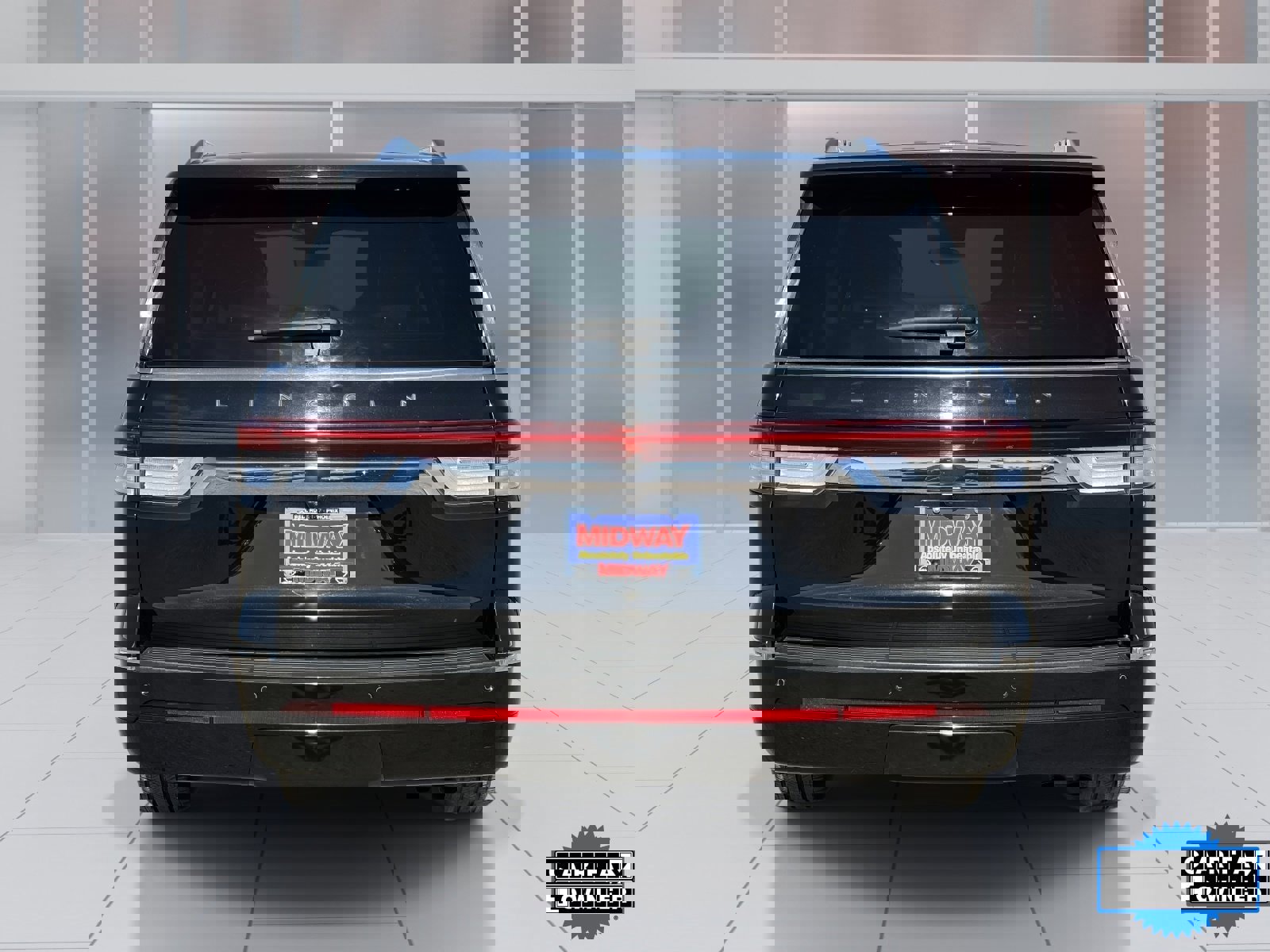 Used 2023 Lincoln Navigator Reserve image 5