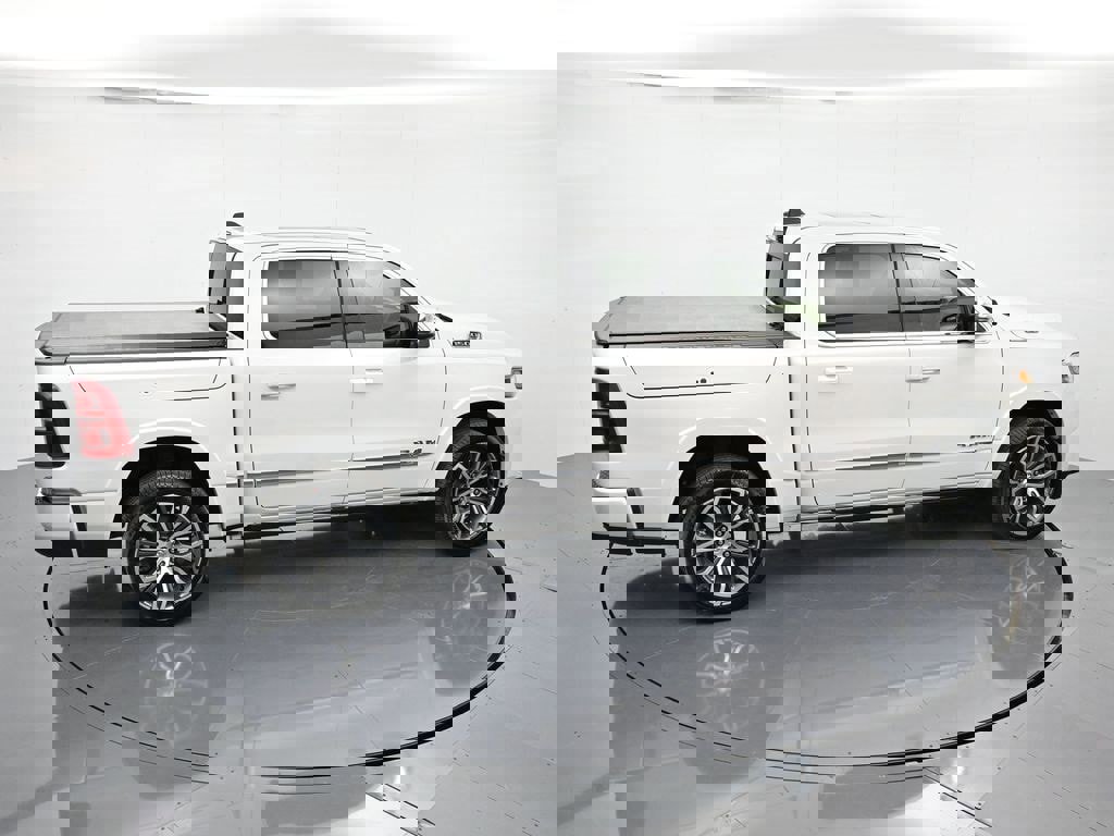 New 2026 RAM 1500 Tungsten w/ Bed Utility Group image 32