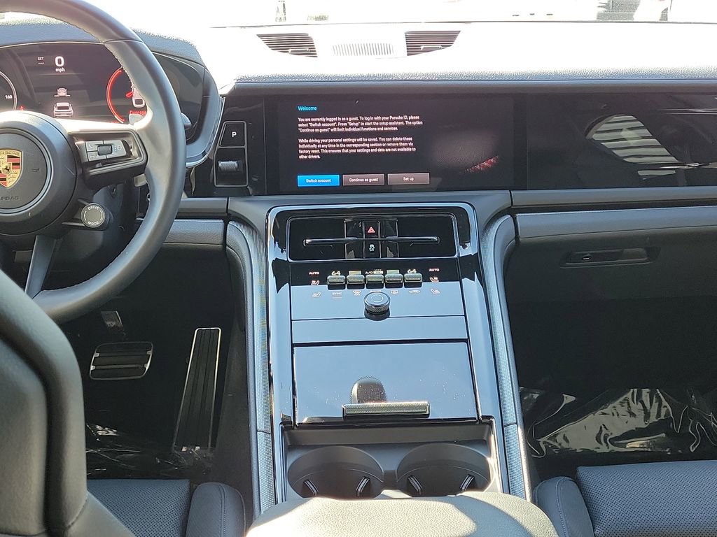 Certified 2024 Porsche Panamera 4 image 22