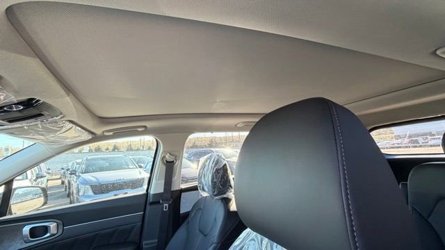 New 2026 Kia Sorento SX AWD/4WD image 16