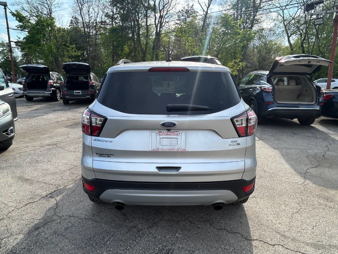 Used 2017 Ford Escape SE w/ Equipment Group 201A image 11