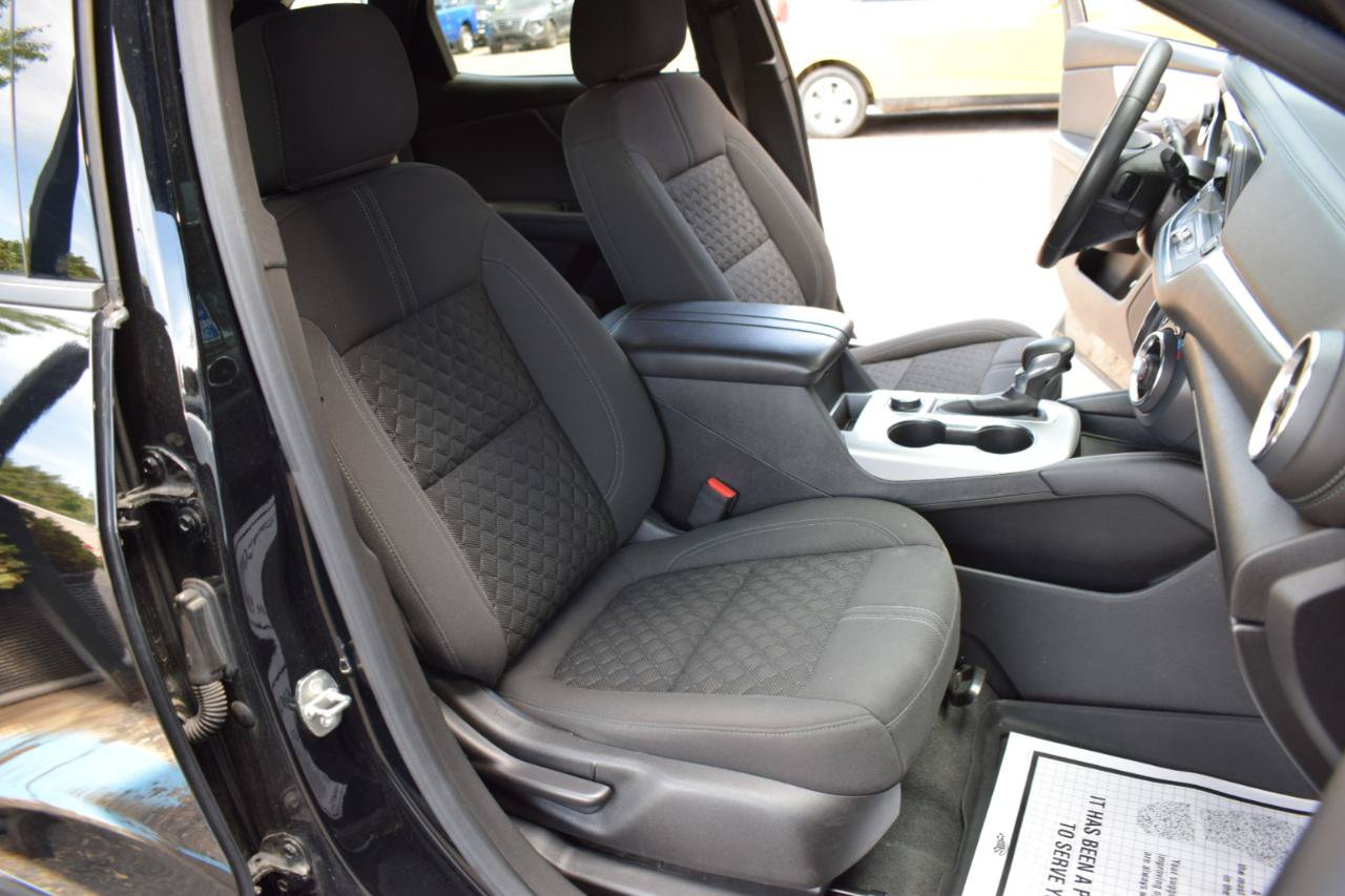 Used 2022 Chevrolet Blazer LT FWD image 36