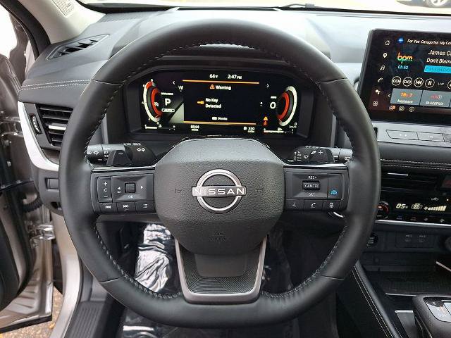 Certified 2025 Nissan Rogue Platinum w/ Platinum Premium Package AWD/4WD image 20