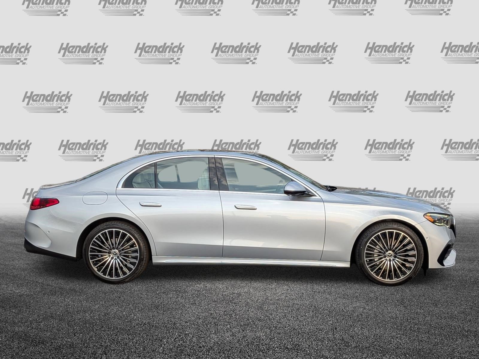 New 2026 Mercedes-Benz E 350 4MATIC Sedan image 11