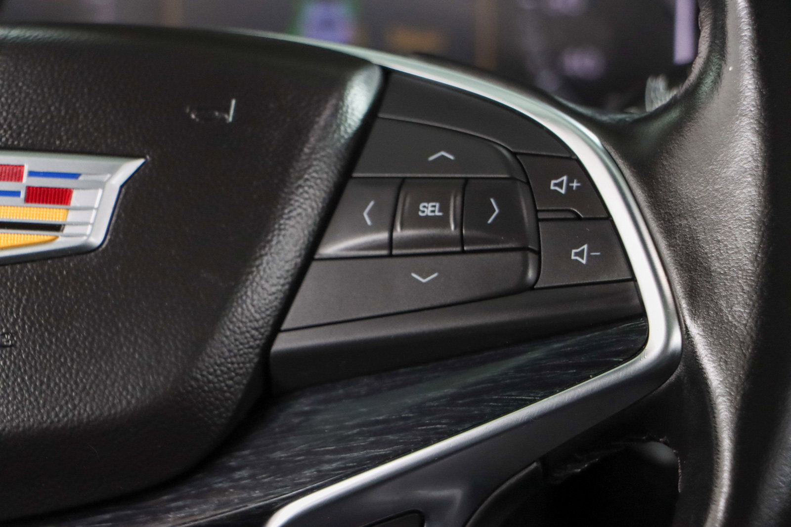 Used 2024 Cadillac XT5 Premium Luxury image 14