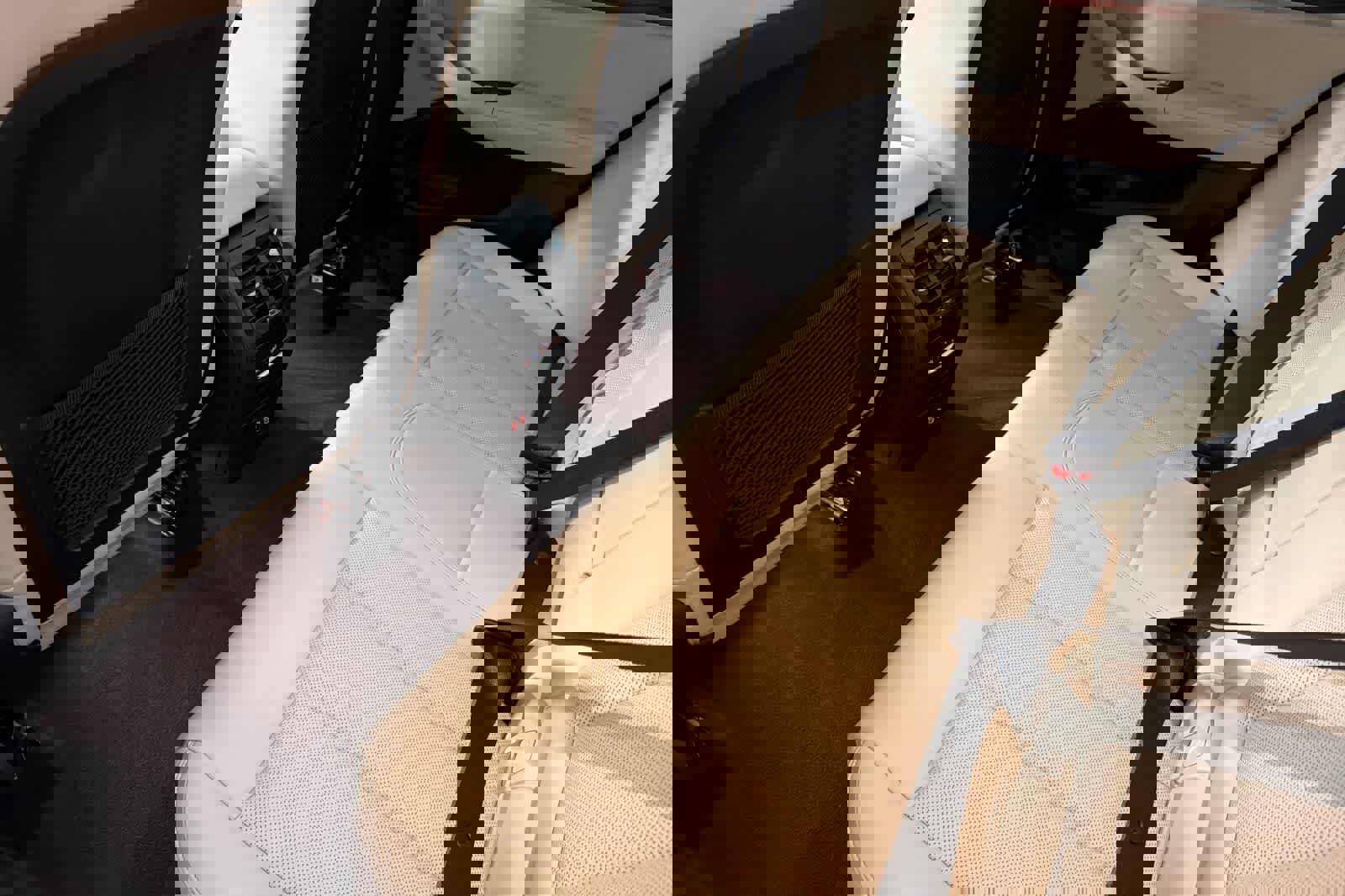 Used 2023 BMW X3 sDrive30i w/ Convenience Package image 4