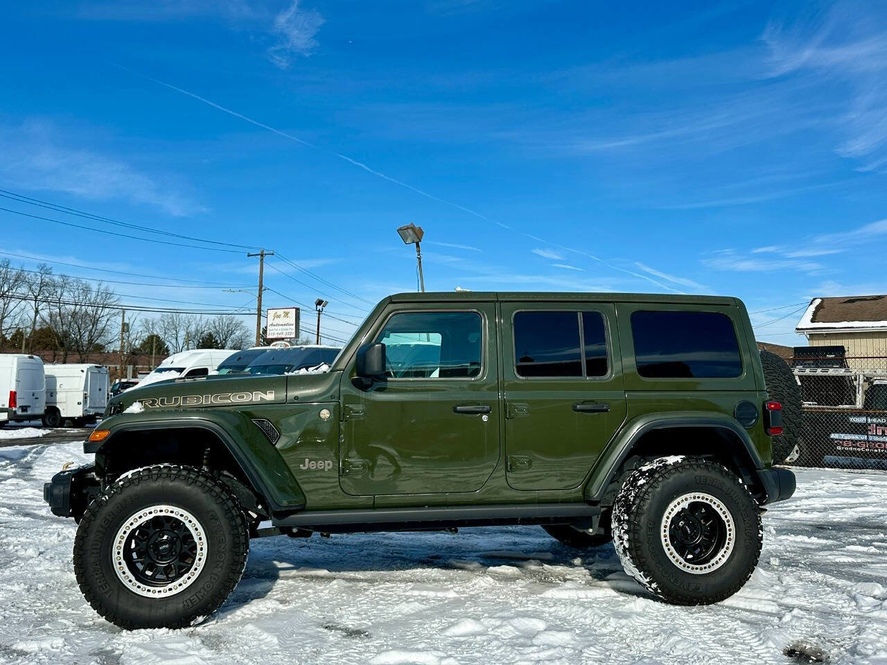 Used 2022 Jeep Wrangler Unlimited Rubicon w/ Trailer Tow Package image 9