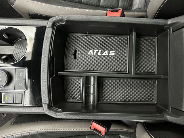 Used 2023 Volkswagen Atlas Cross Sport SEL Premium R-Line image 22