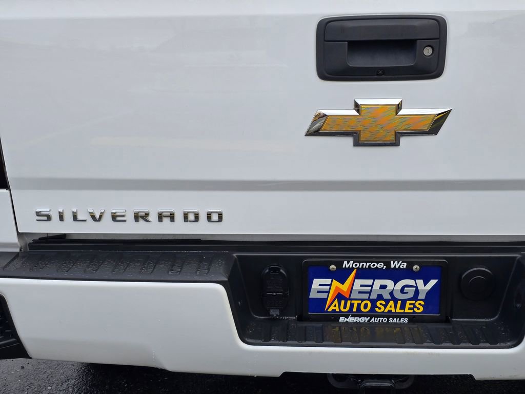 Used 2017 Chevrolet Silverado 1500 LT w/ All Star Edition AWD/4WD image 14