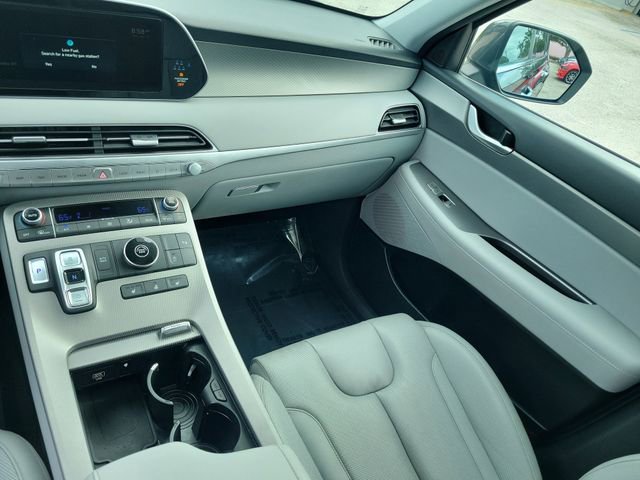 Used 2022 Hyundai Palisade SEL w/ Premium Package image 16