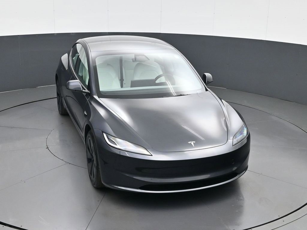 Used 2025 Tesla Model 3 Long Range image 17