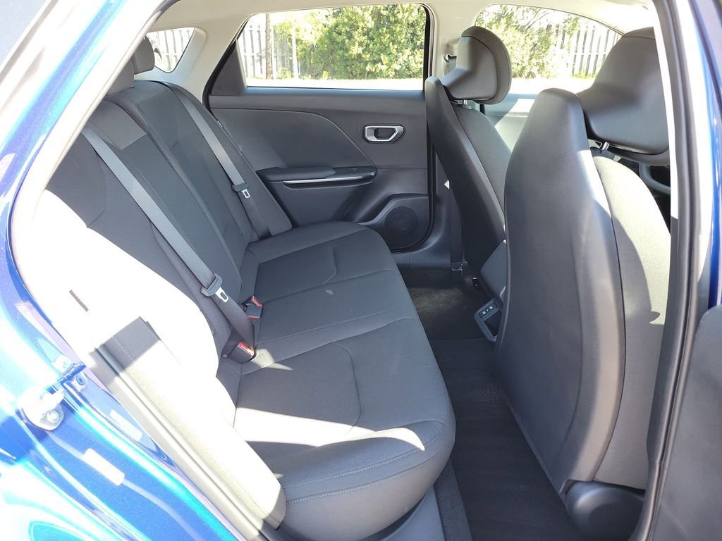 New 2026 Kia K4 LXS image 12