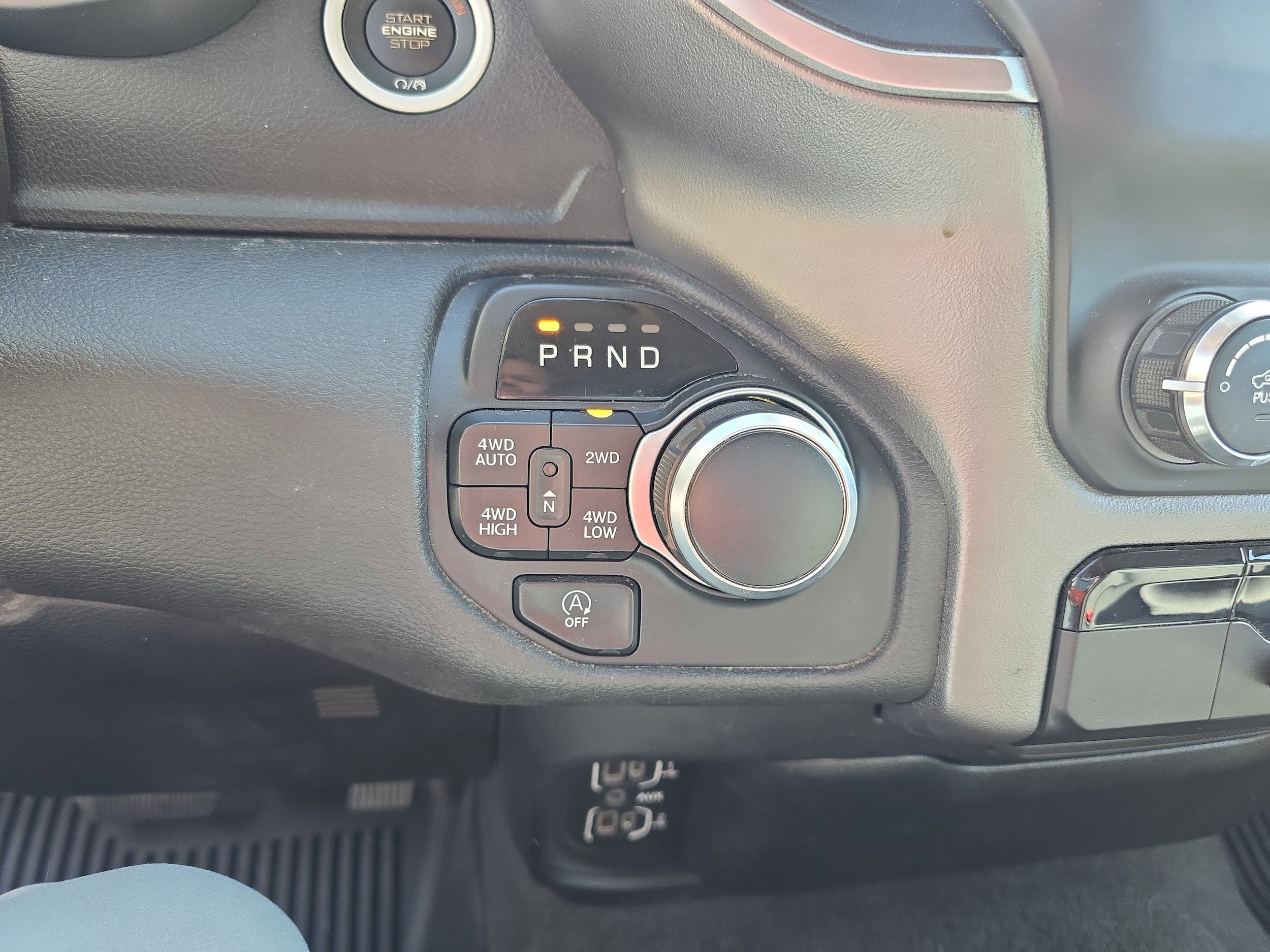 Used 2019 RAM 1500 Big Horn AWD/4WD image 13