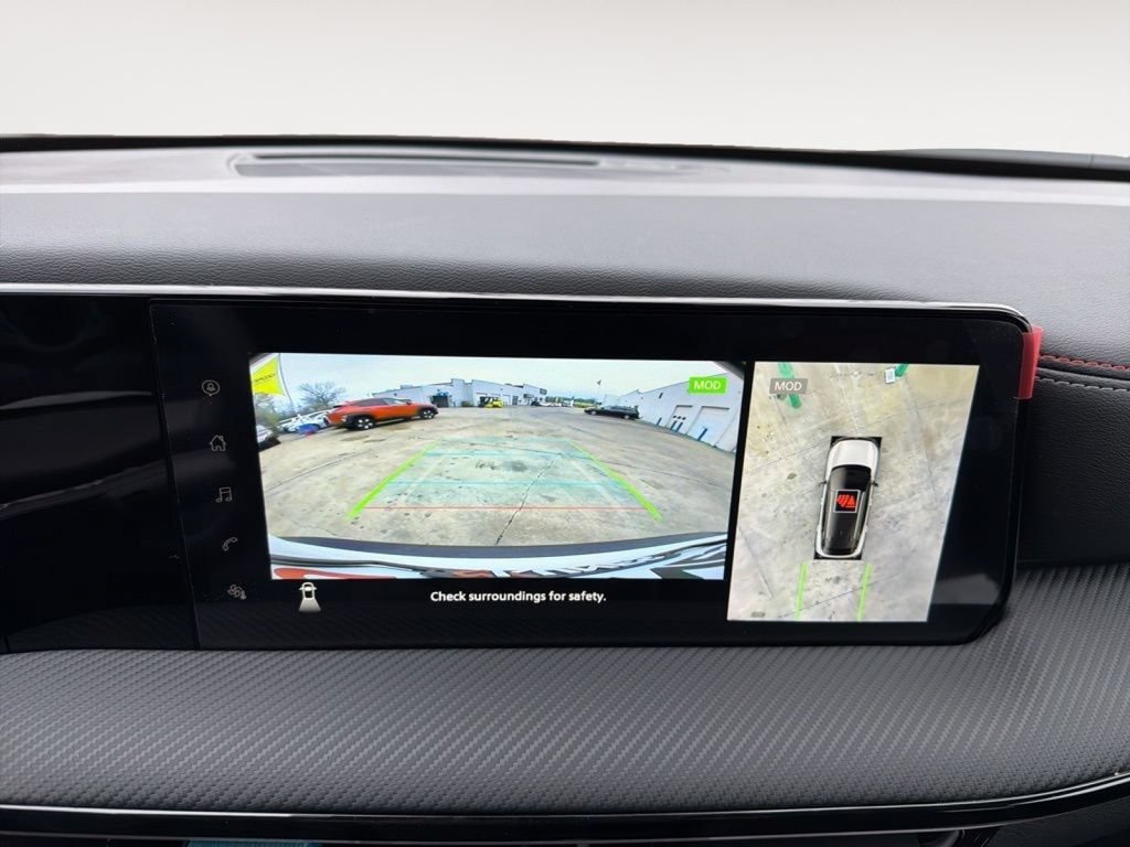 Used 2025 Nissan Kicks SR FWD image 21
