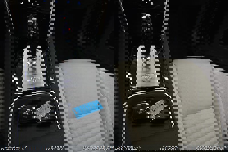 Used 2021 Land Rover Discovery Sport SE R-Dynamic image 34