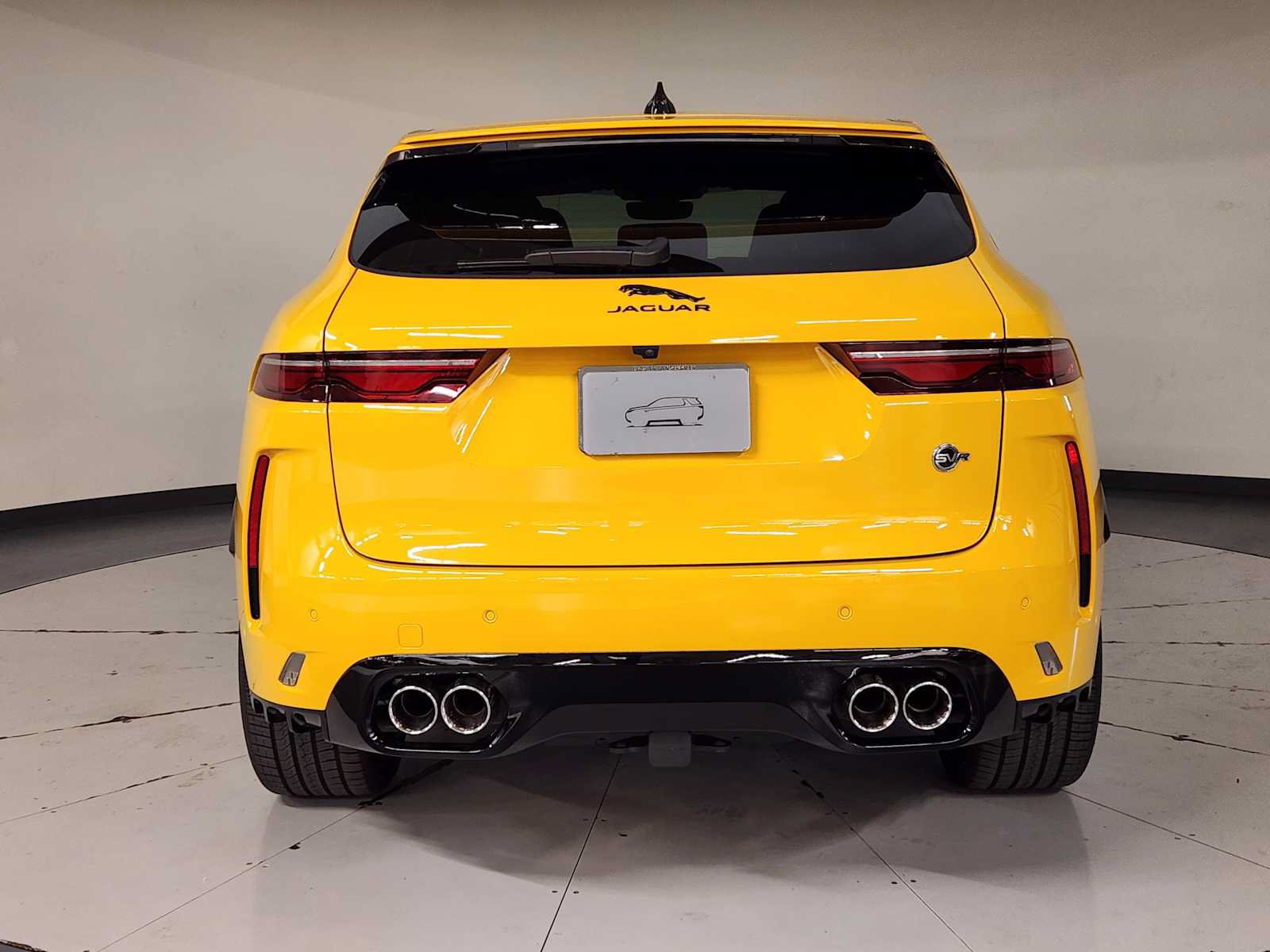 New 2026 Jaguar F-PACE SVR 575 Edition AWD/4WD image 10