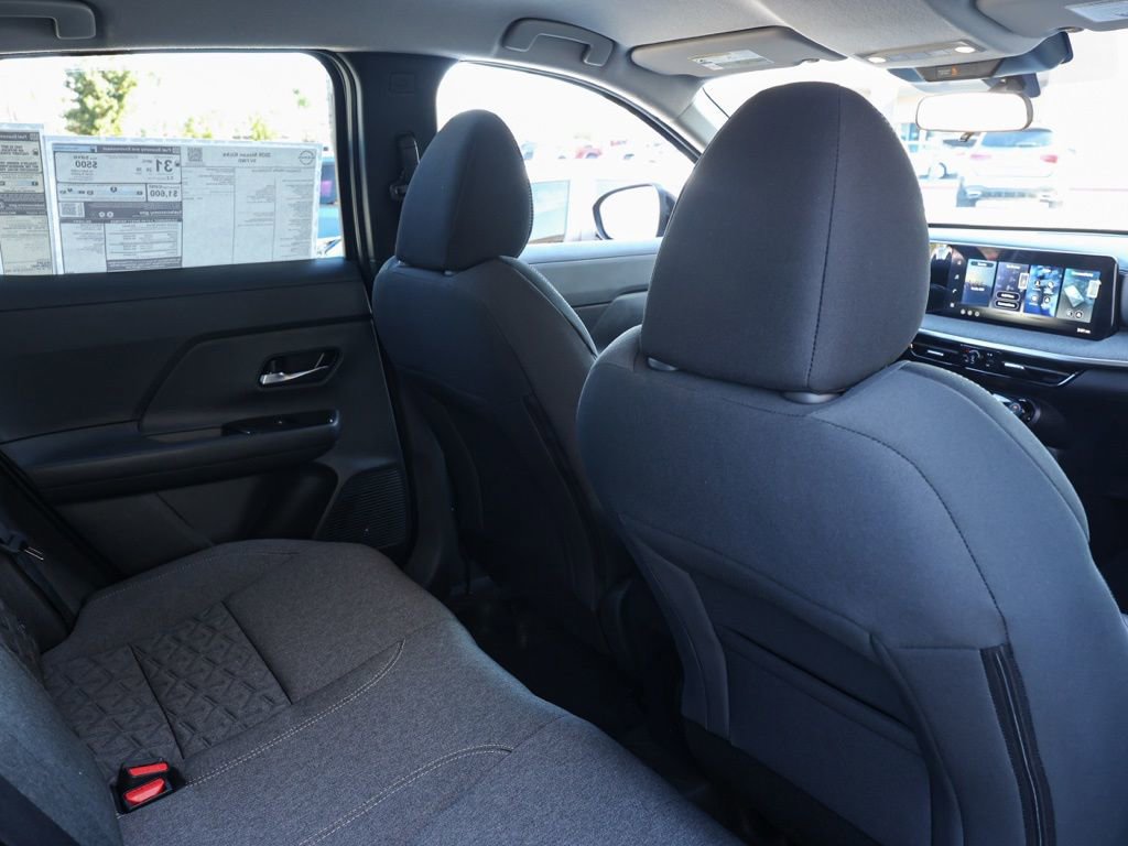 Used 2026 Nissan Kicks SV image 17