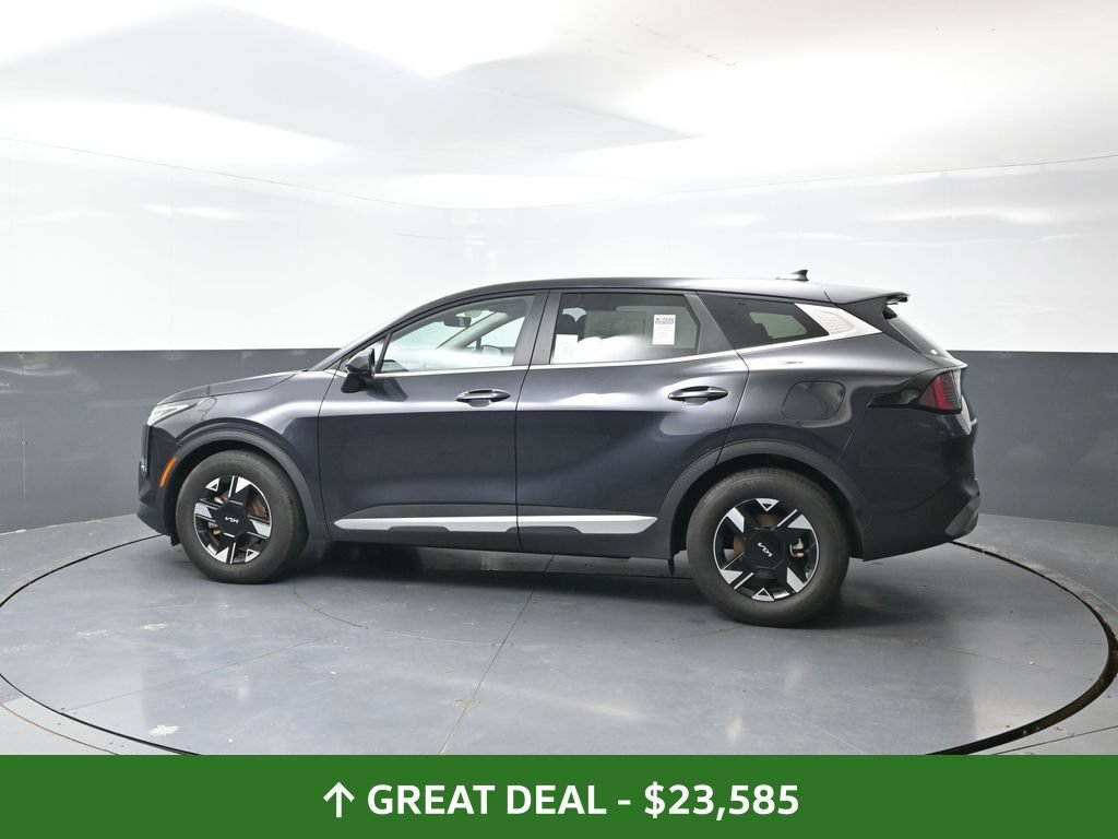 Used 2026 Kia Sportage LX FWD image 11