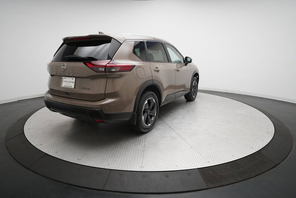 Certified 2024 Nissan Rogue SV w/ SV Premium Package image 38