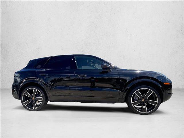 Used 2020 Porsche Cayenne AWD/4WD image 5
