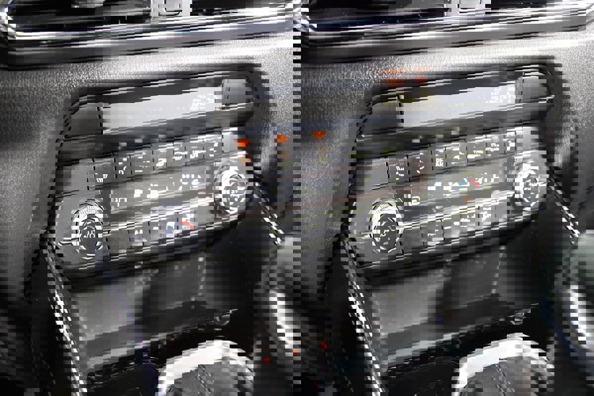 Used 2023 MAZDA CX-9 Touring image 24