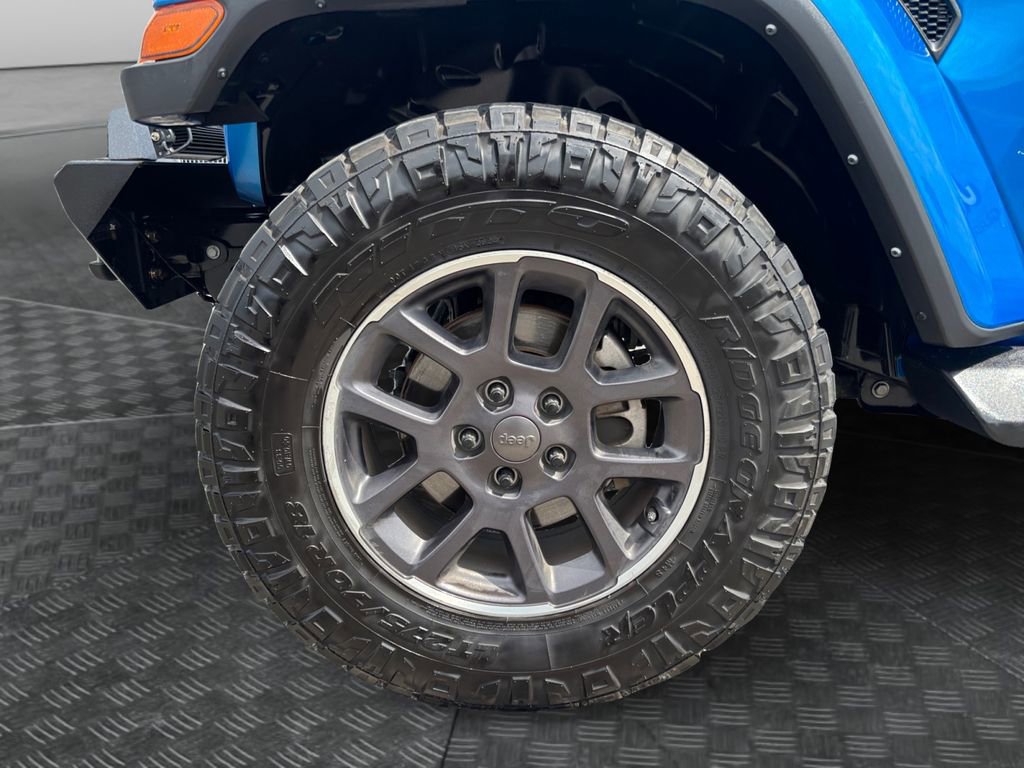 Used 2022 Jeep Gladiator Overland w/ Popular Equipment Package AWD/4WD image 23