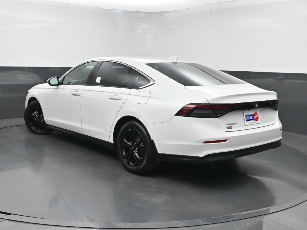 Used 2024 Honda Accord EX image 19