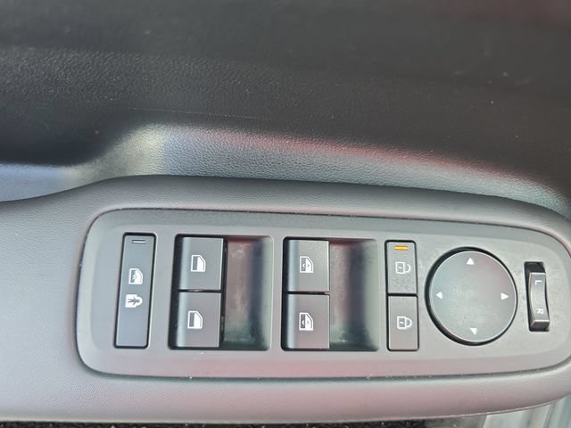 Used 2026 Hyundai Santa Fe SEL FWD image 29