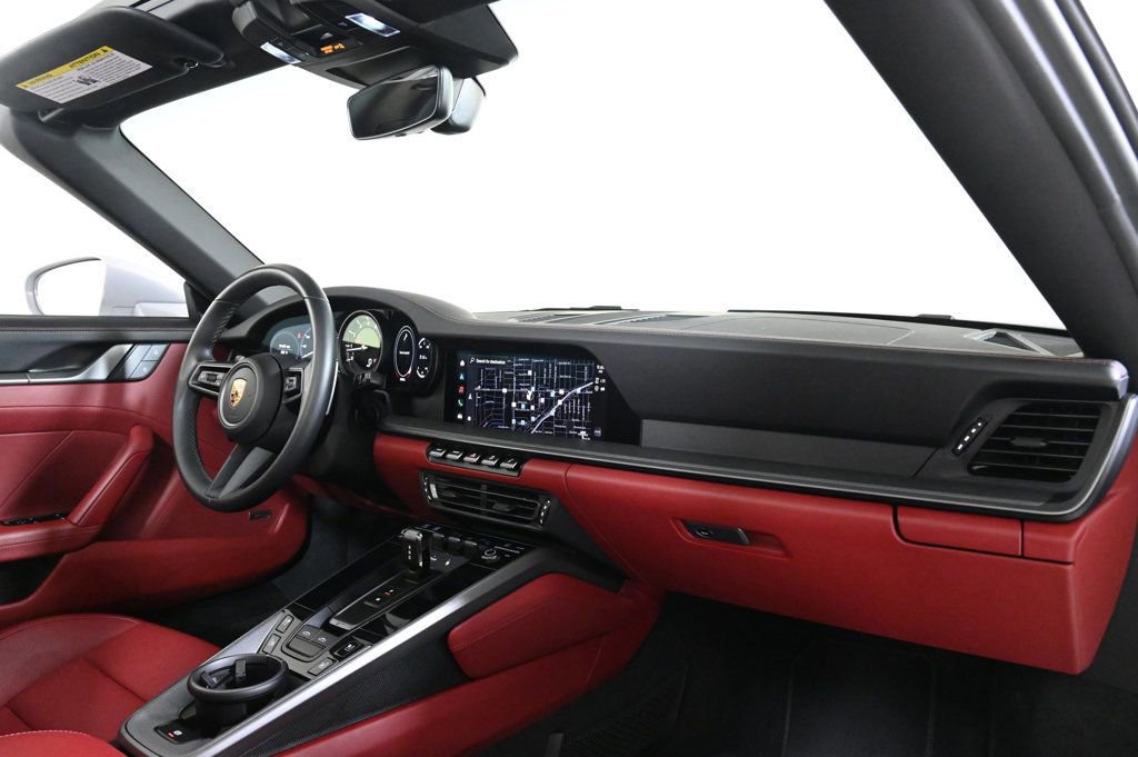 Certified 2024 Porsche 911 Targa 4S image 17