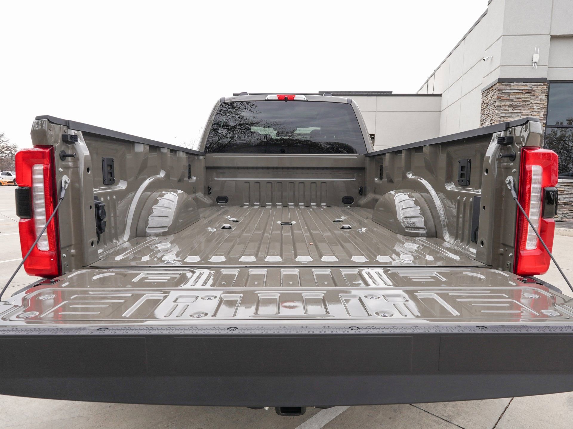 Used 2026 Ford F450 Lariat image 4