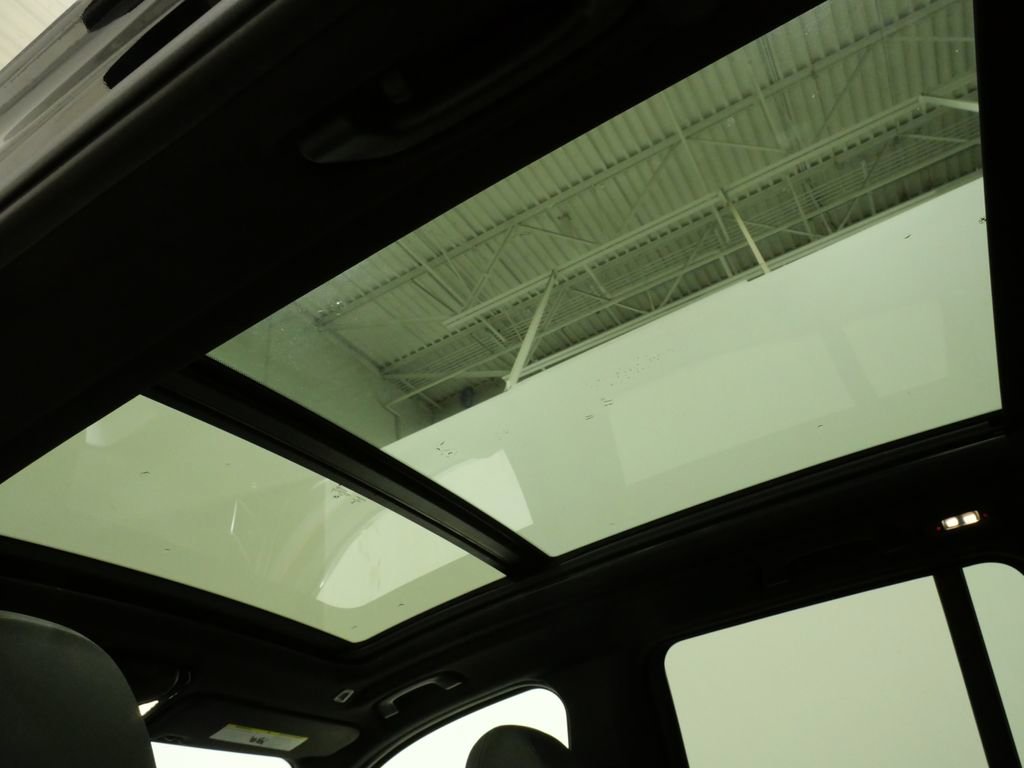 Used 2023 BMW X3 xDrive30i image 4