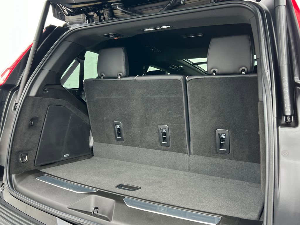 Certified 2023 Cadillac Escalade Premium Luxury image 22
