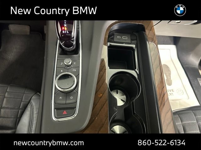 Used 2024 Cadillac Escalade ESV Sport Platinum w/ LPO, ONYX Package AWD/4WD image 15