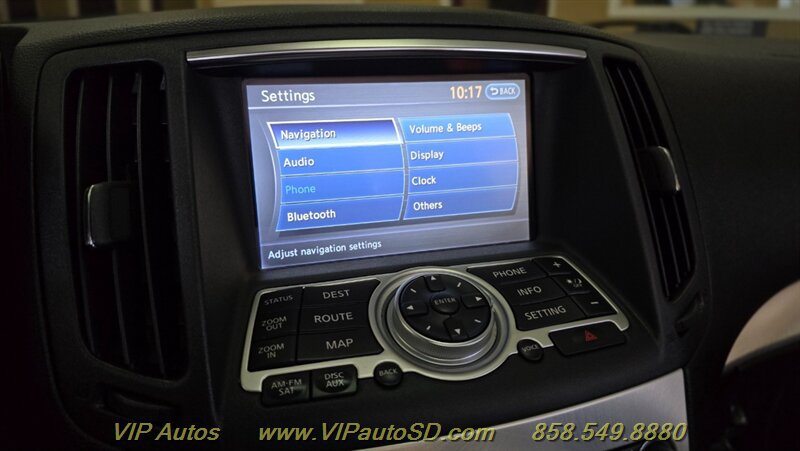 Used 2013 INFINITI G37 Convertible w/ Premium Pkg RWD image 30