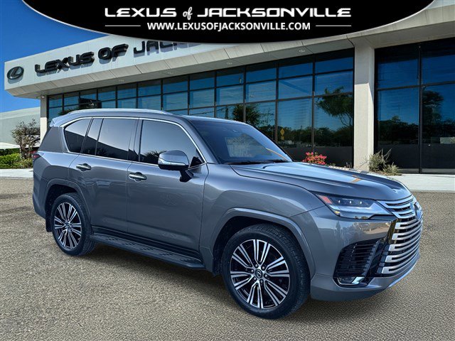 Used 2024 Lexus LX 600 4WD w/ Luxury Package