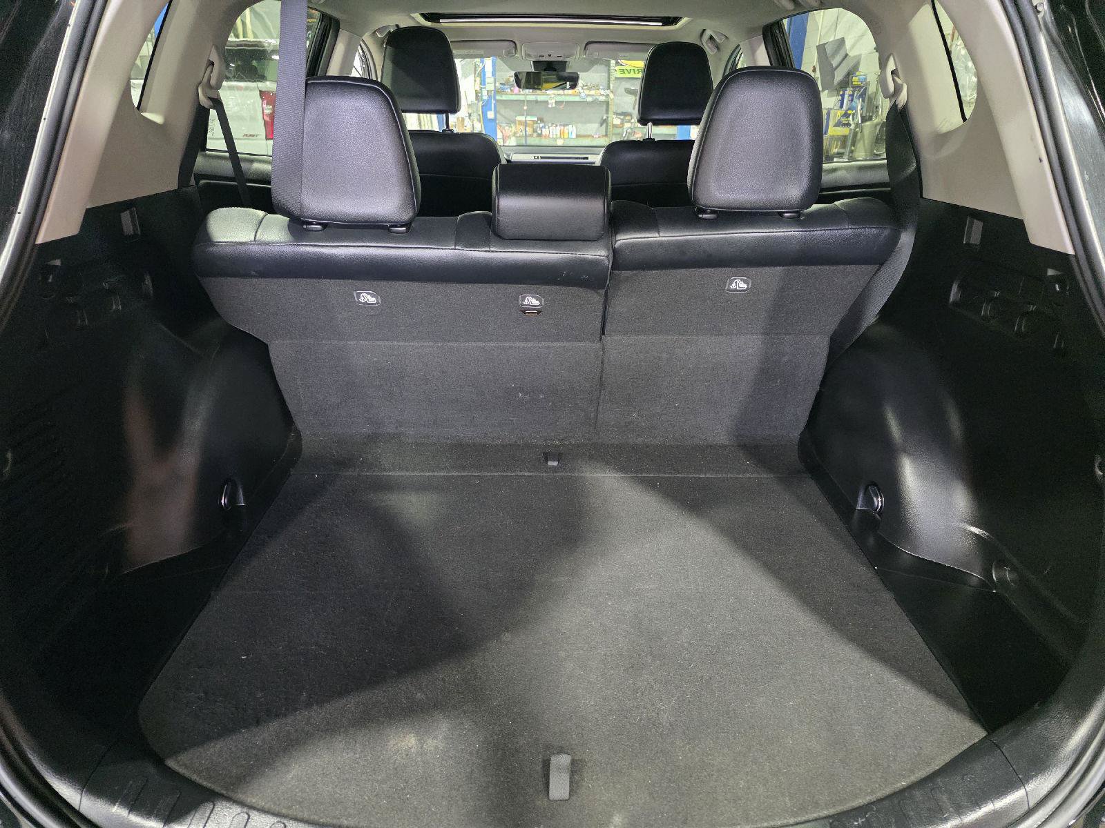 Used 2017 Toyota RAV4 Limited AWD/4WD image 13