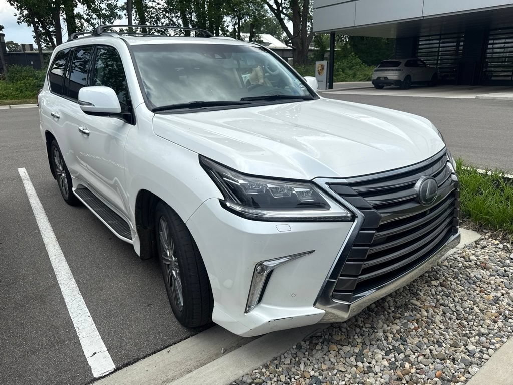 Used 2017 Lexus LX 570 4WD w/ Luxury Package image 2