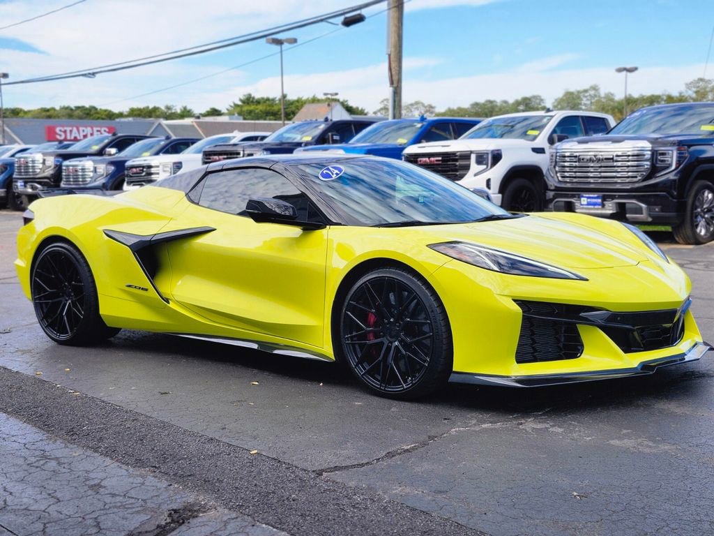 Used 2024 Chevrolet Corvette Z06 image 7