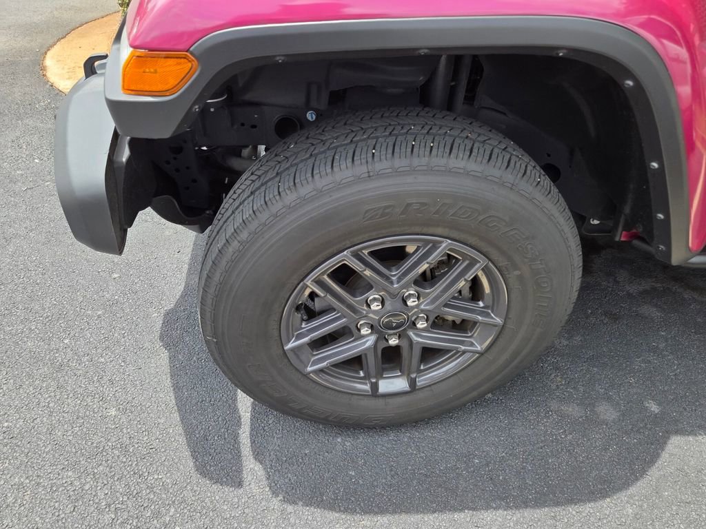 Used 2024 Jeep Gladiator Sport AWD/4WD image 6