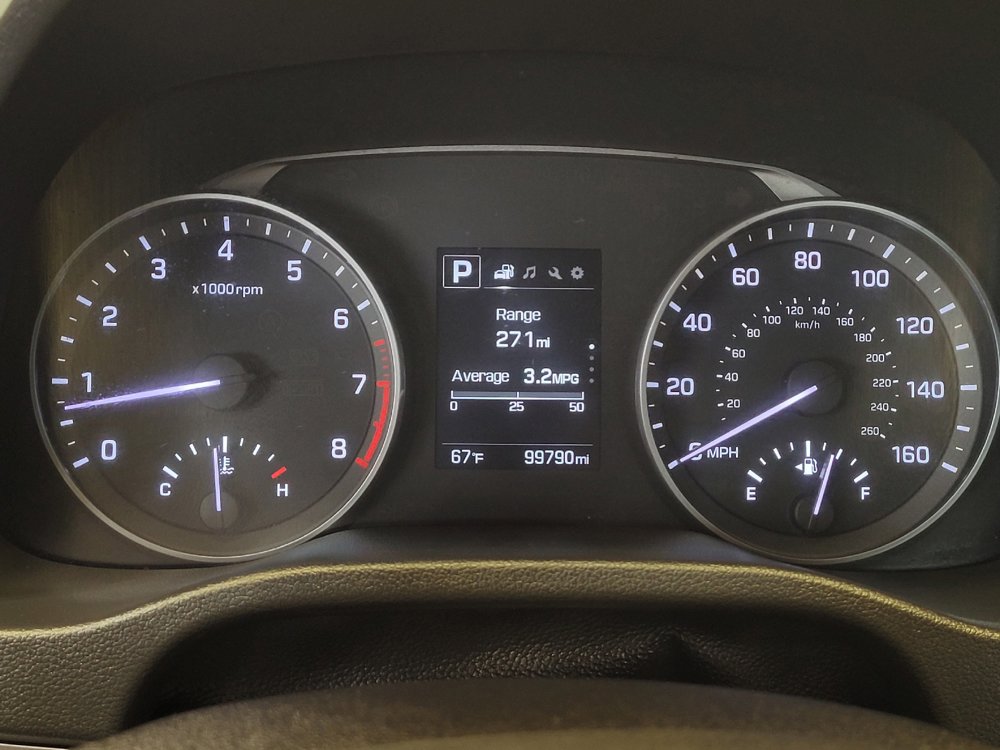 Used 2018 Hyundai Elantra SEL FWD image 23