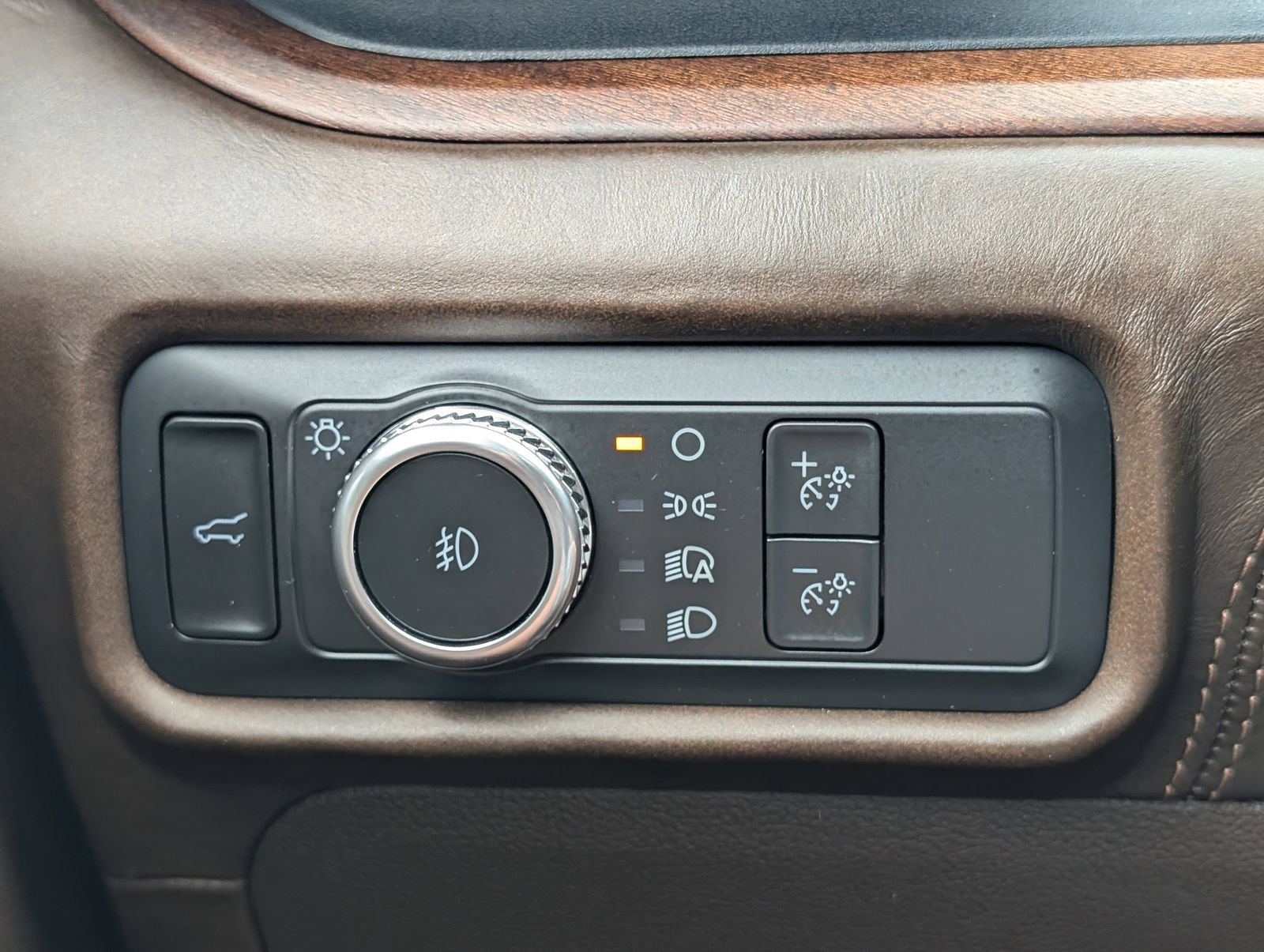 Used 2022 Ford Explorer King Ranch w/ Technology Package AWD/4WD image 30