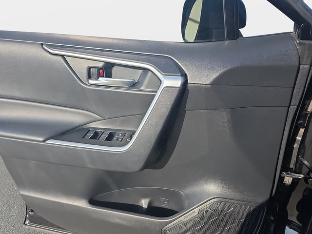 Used 2024 Toyota RAV4 XLE Premium image 34