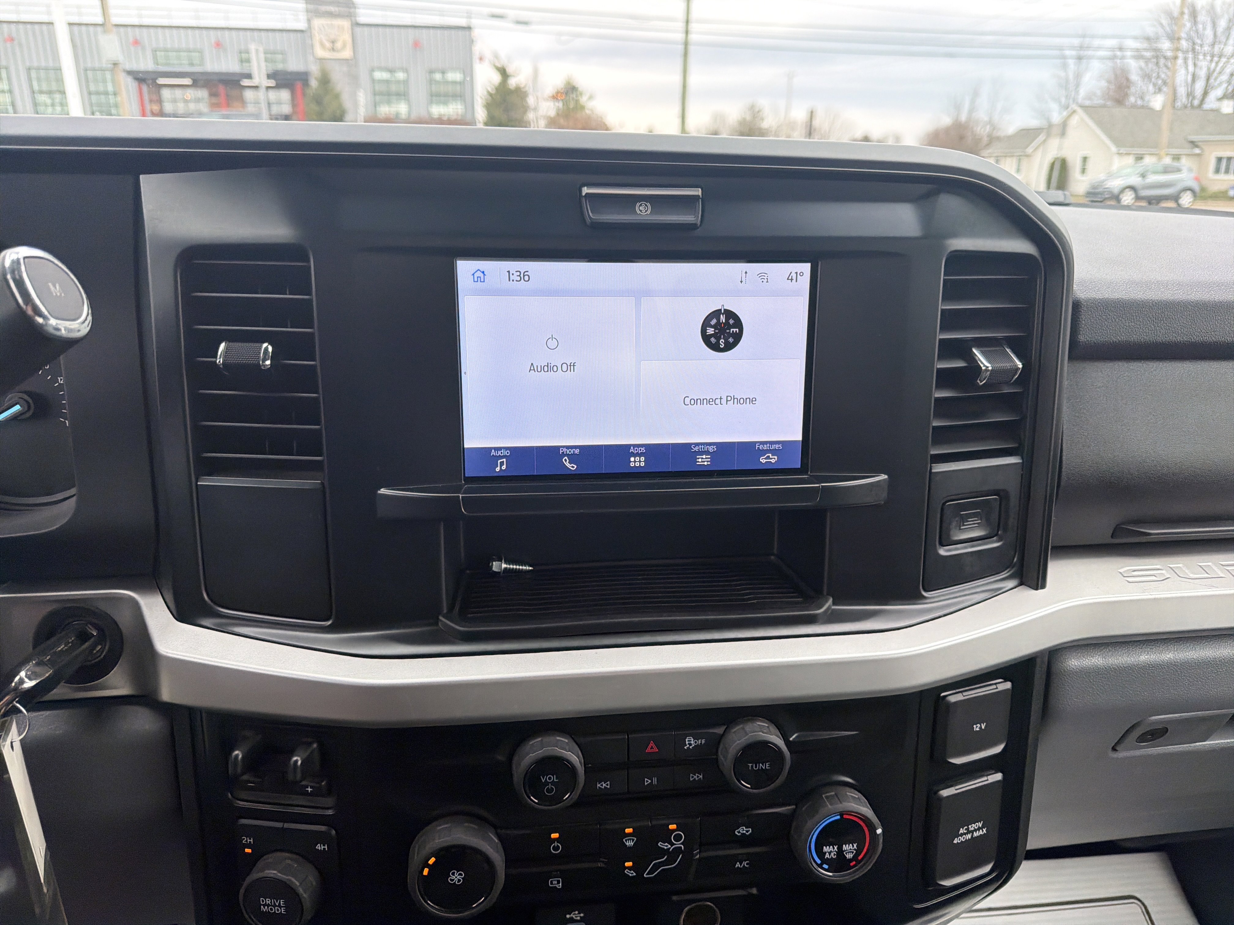 Used 2025 Ford F250 XLT image 24