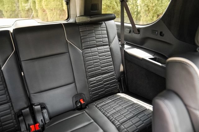 Used 2024 Cadillac Escalade ESV V w/ LPO, Floor Liner Package AWD/4WD image 63