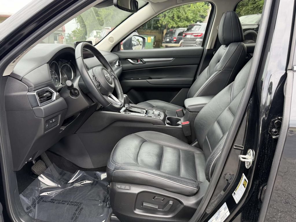 Used 2025 MAZDA CX-5 AWD 2.5 S w/ Preferred Package image 16